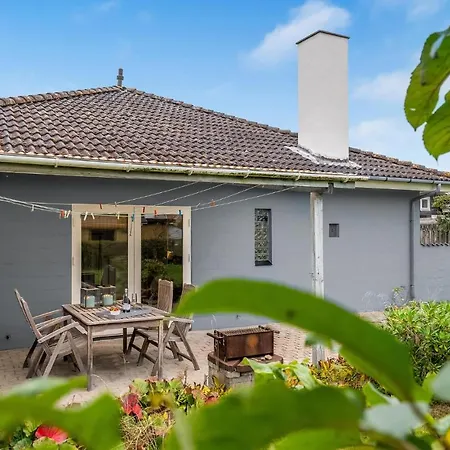 Awesome In With Wifi And 4 Bedrooms *