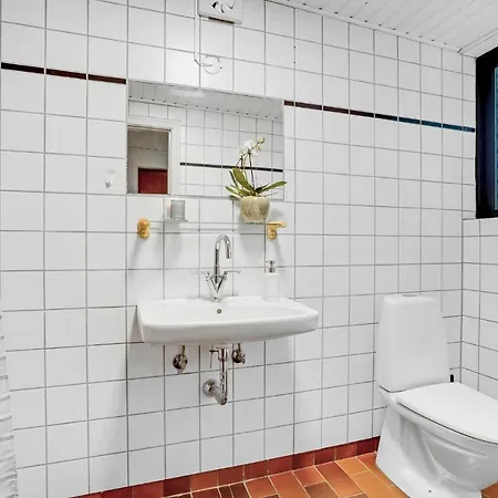 Awesome In With Wifi And 4 Bedrooms Millinge